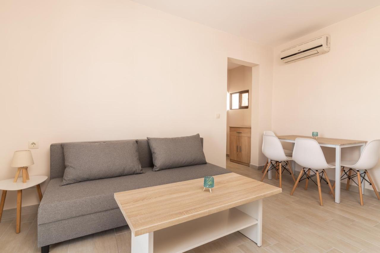 Sun & Sea Apartment *