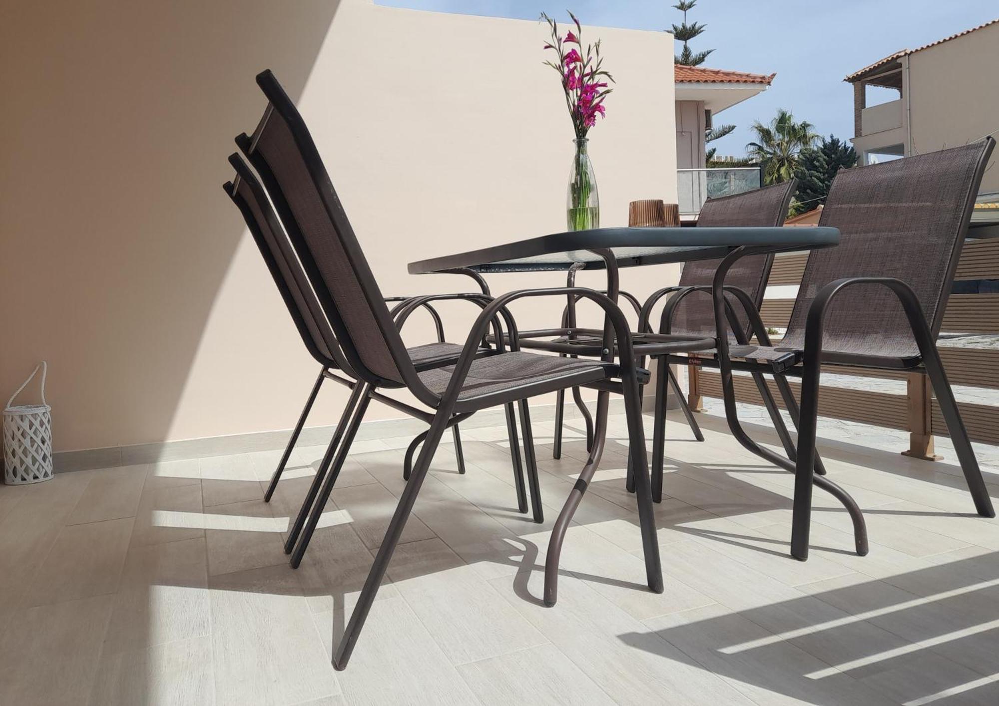 Sun & Sea Apartment